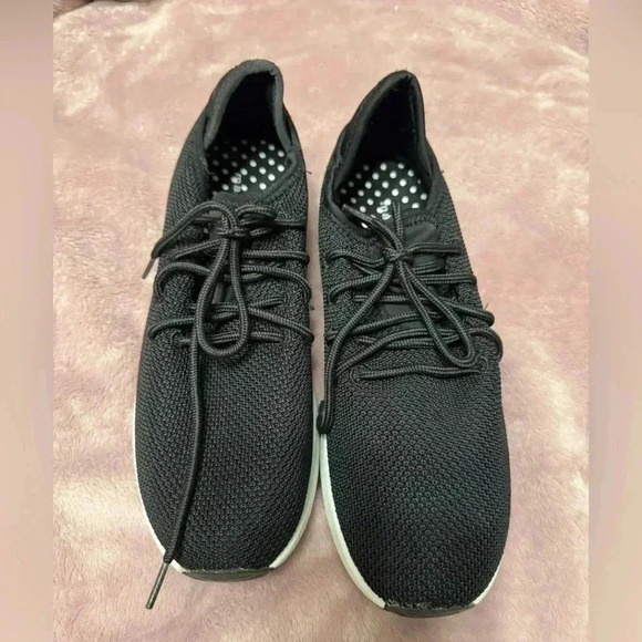 Madden Girl Iconic Sneaker Women's Sz 8 1/2 New in Box - Picture 2 of 7